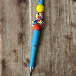 Beaded pen
