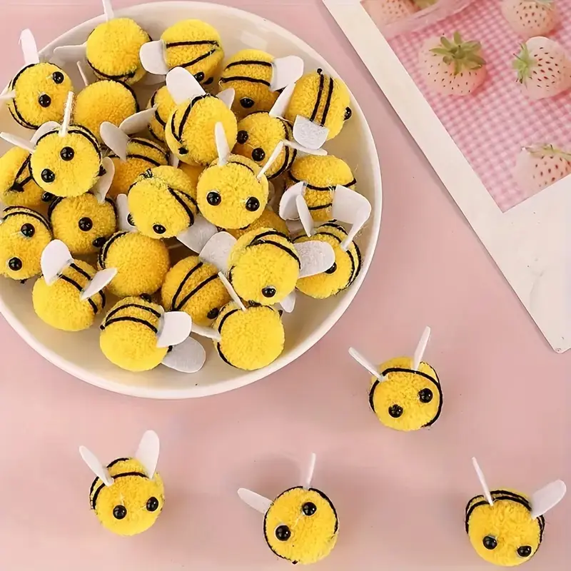 20 Pcs Plush Bees, Soft Huggable Polyester Fiber Animal Craft Balls, Perfect for DIY Clothing Hats Scrapbooking Jewelry Party Decorations