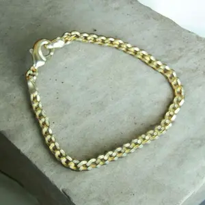 Gold Plated ID Bracelet 5.5 Inch Length 3mm Width Small Wrist Fit Unisex Classic Kids ID Bracelet Lightweight Comfortable Safe for Everyday Wear