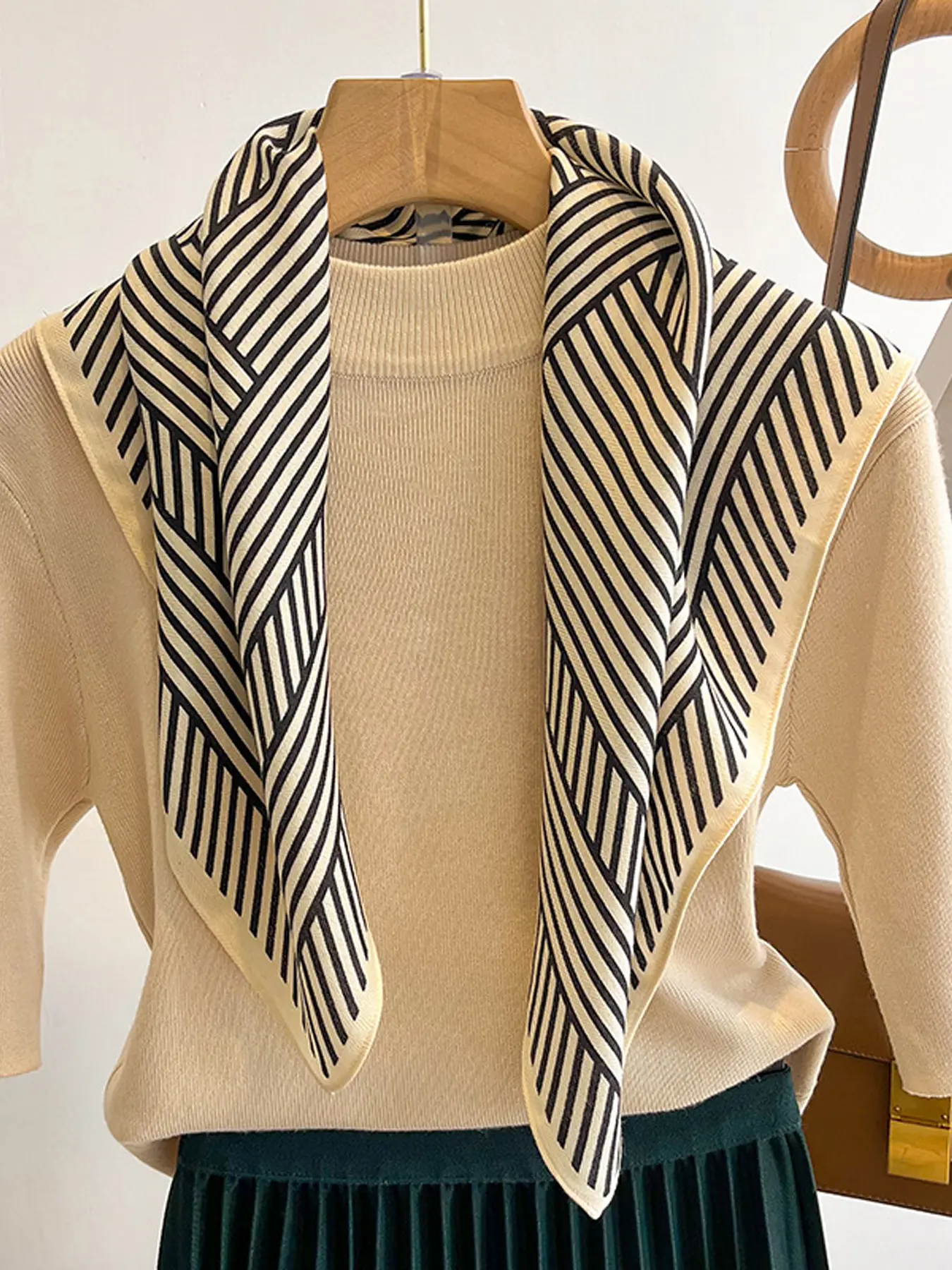 Minimalist Striped Small Towel Versatile Outer Shawl Neck Warmer Scarf Decoration Cowl, Multi-Use Winter Accessory