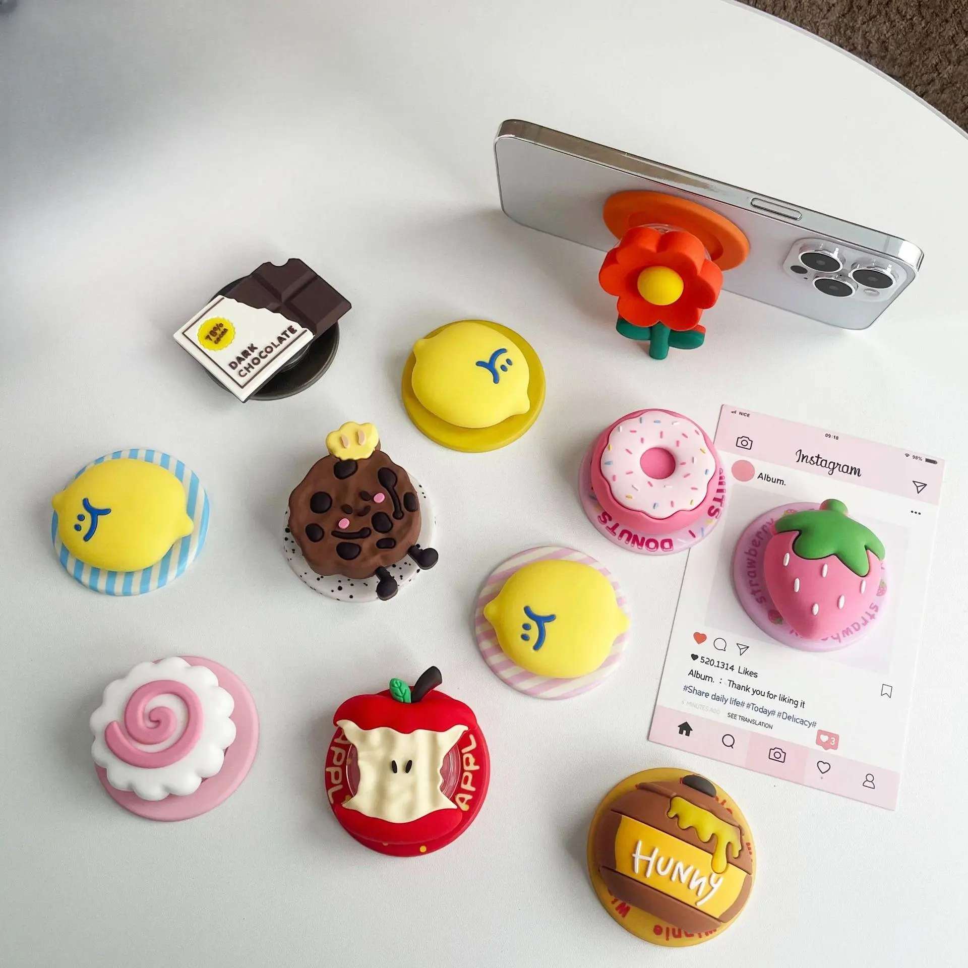 Effortless Style Squishy Phone Grip Holder Airbag Stand Cute Food Shape Cookie Lemon Honey Apple Design Finger Grip for Phone Case Daily Use Desk Handheld Watching Video