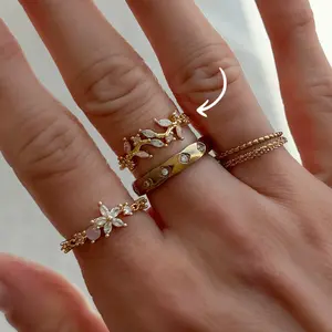 EVRY JEWELS Gold or Silver Plated Women's Hypoallergenic Sweet Whimsy Ring