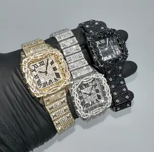 Unisex Crown of Thorns Bezel Luxury Hip-hop Square Roman Numeral Iced-Out Watch