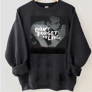 Yung "DONT FORGET TO LIVE"  blud  Idols The World Tour Unisex Shirt, Youth Shirt, Sweater, Hoodie, tour band apparel, merch tee Tour 2026 TopCover Cloud Tee Casual Comfort Hoodie, Men's Outfits Local Gift for him, for her