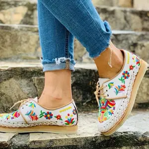 Mexican leather Huaraches Handmade Flatform Women's Shoes with Butterfly Pattern & Closed Toe Comfortable Casualtrainers,
