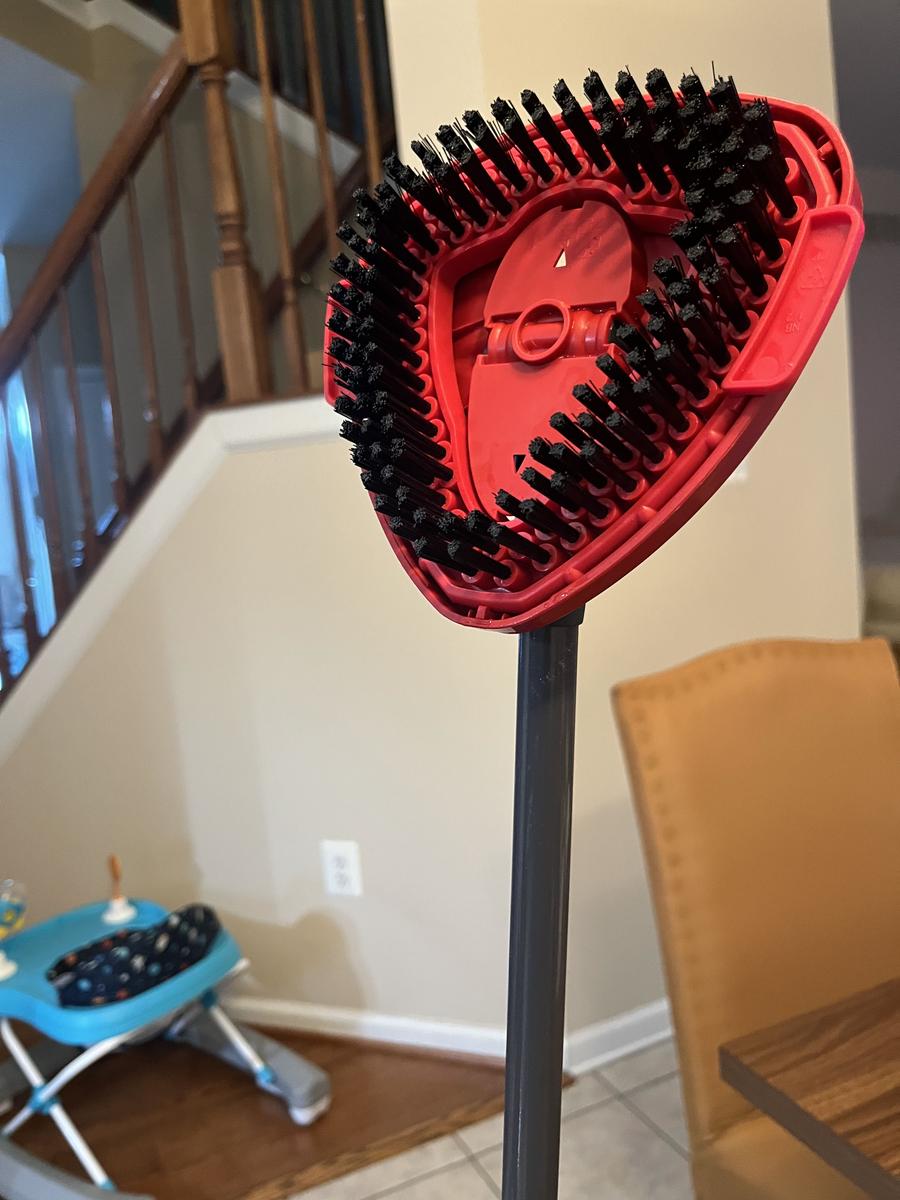 Item: 4Mop+2Brush(only fits O-cedar One tank old style)