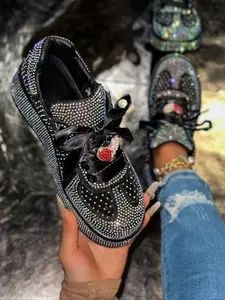 Women’s Rhinestone Decor Low-Top Sneakers with Sparkling Faux Cover, Breathable Mesh Lining for Parties and Dance, Durable and Comfortable All-Season Fashion Footwear