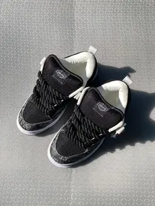 New Low-Top Sneakers Trendy Men's Fashion Casual Athletic Trainer Canvas Shoes, Versatile Skateboard Shoes for All Seasons, Unisex Big Size Sports Shoes