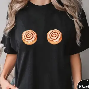 Cinnamon Roll Graphic Shirt, Sweet Swirl Print Tee, Retro Dessert Inspired tshirt, Trendy Unisex Casual Wear Gift for Men & Women L