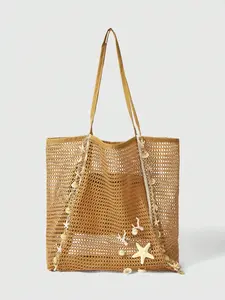 Vacation style fashionable texture hollow woven tote bag, decorated with shells, starfish, and seashells, large capacity casual versatile minimalist style shoulder bag, suitable for beach vacations and shopping