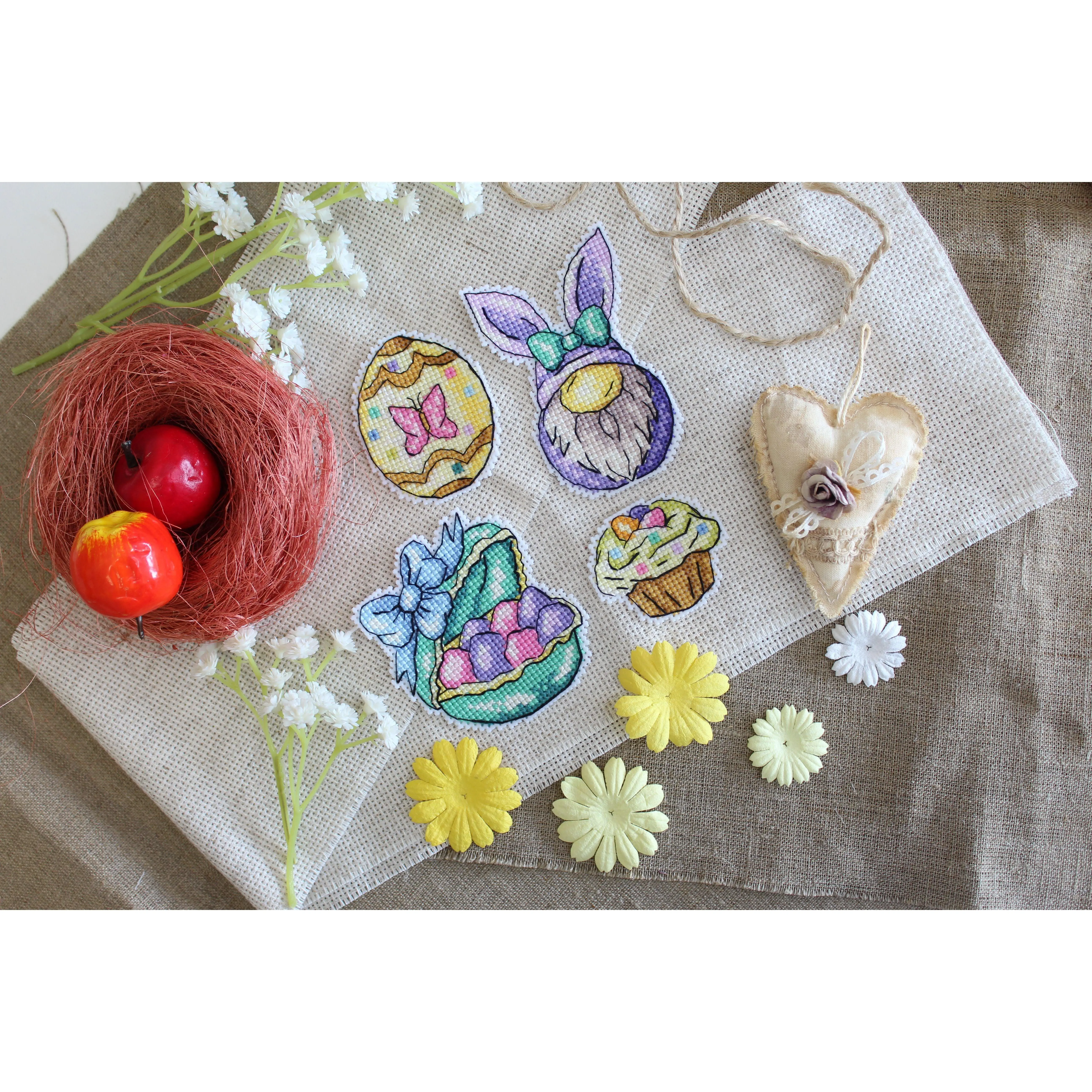 Gnome and Cradle. Magnets SR-585 Plastic Canvas Counted Cross Stitch Kit