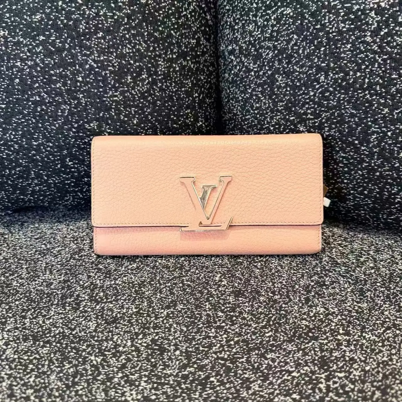 Pre-owned Louis Vuitton LV Pink Taurillon Leather Wallet with Long Flap, Card Holder, and Silver LV Initials Logo