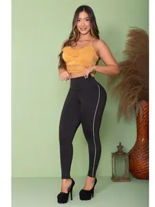 Leggings Levanta Cola Y Faja Interna -Casual Comfort -Womenswear Bottom -Everyday Style - Compression -Striped Basic Spandex Fabric- Minimalist- Black