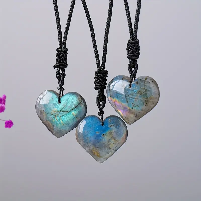 Natural Labradorite Heart-Shaped Pendant - Natural Crystal Moonlight Gem Necklace Accessory, Valentine’s Gift for Adults (No Unnatural Additives), Casual Wear