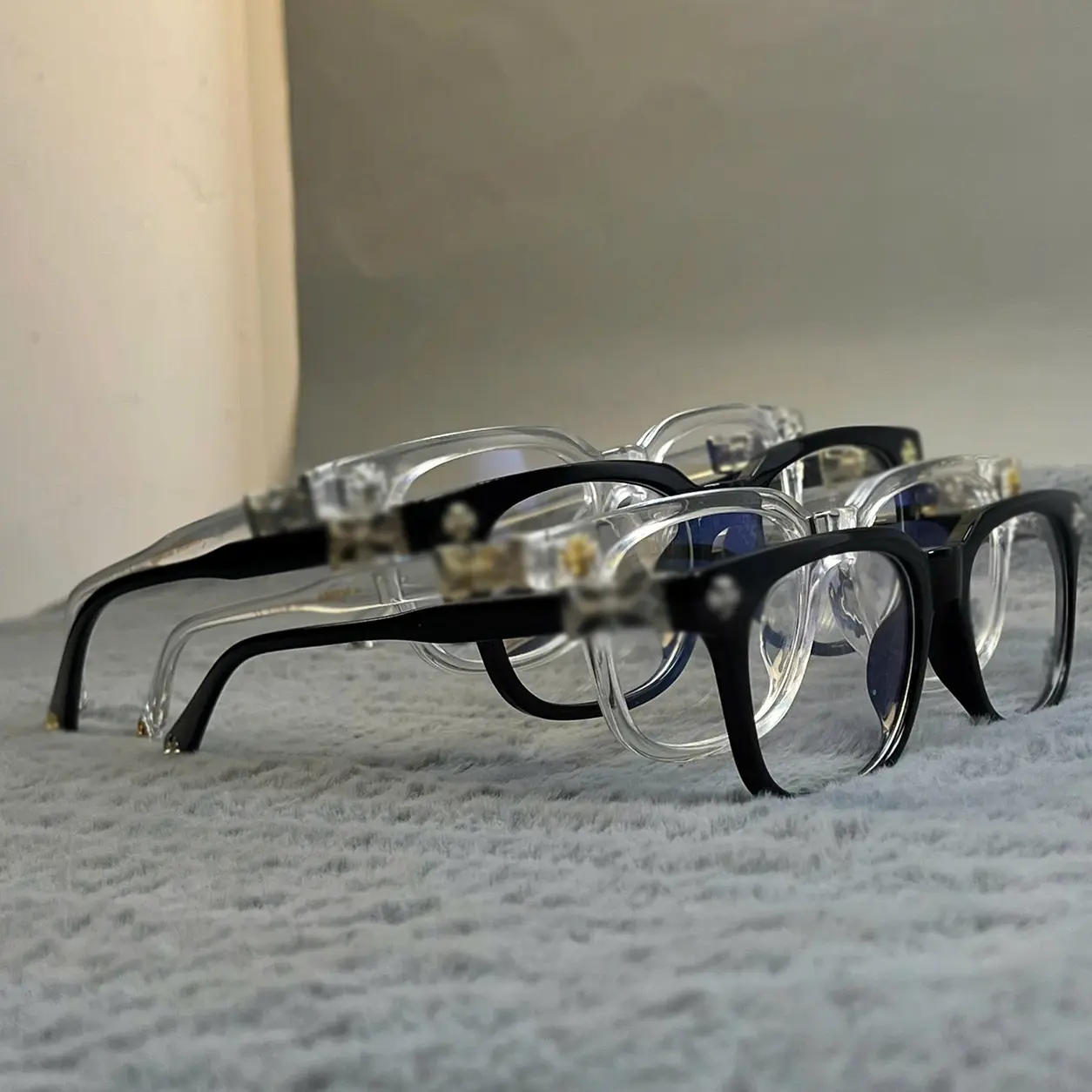 Blue Light Glasses, Unisex Square Frame Non-Prescription Eyewear, Lightweight Computer Glasses for Work, Study and Daily Screen Use