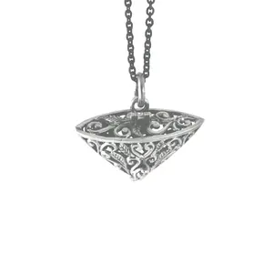 Vintage Style Memory Locket Trinket Pendant