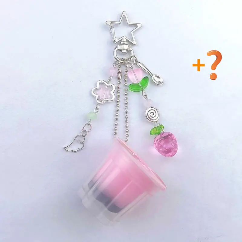 Women's Japanese Pudding Keychain - 4.5cm Resin Body Resin-Alloy Beaded Charm, Y2K Heisei Retro Aesthetic, Light to Carry, Kawaii Pastel Vibe, Whimsical Gifts, Cutecore Stuff, Auspicious Bonus, Gift-Ready Fashion Accessory