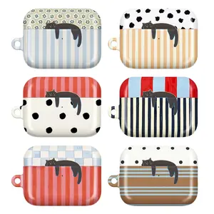 Cute Black Cat AirPods Case – Striped & Polka Dot Pattern Protective Cover, Kawaii Cat Aesthetic Design for AirPods 1 2 3 4 & AirPods Pro 1/AirPods Pro 2/AirPods Pro 3, Cartoon Animal Lover Gift