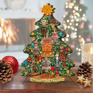 Designocracy 89302 17 x 11 x 4 in. Nutcracker Decorated Tree