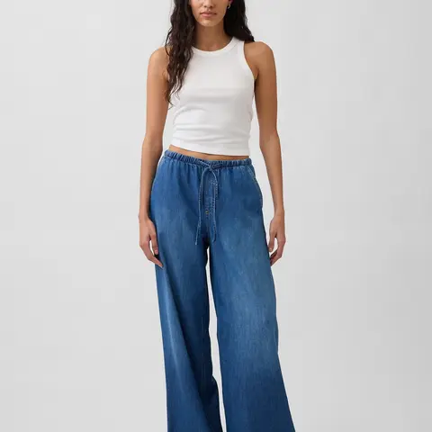 Gap Women's Mid Rise UltraSoft Easy Baggy Jeans
