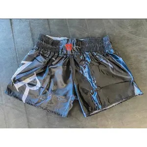 Muay Thai Shorts, WAR