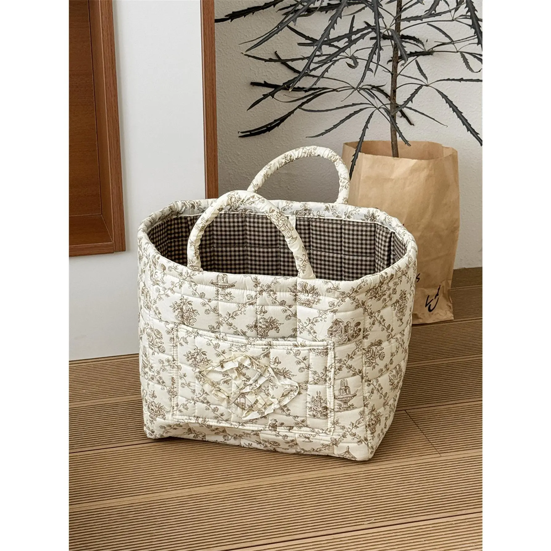 Coffee colored floral fragments