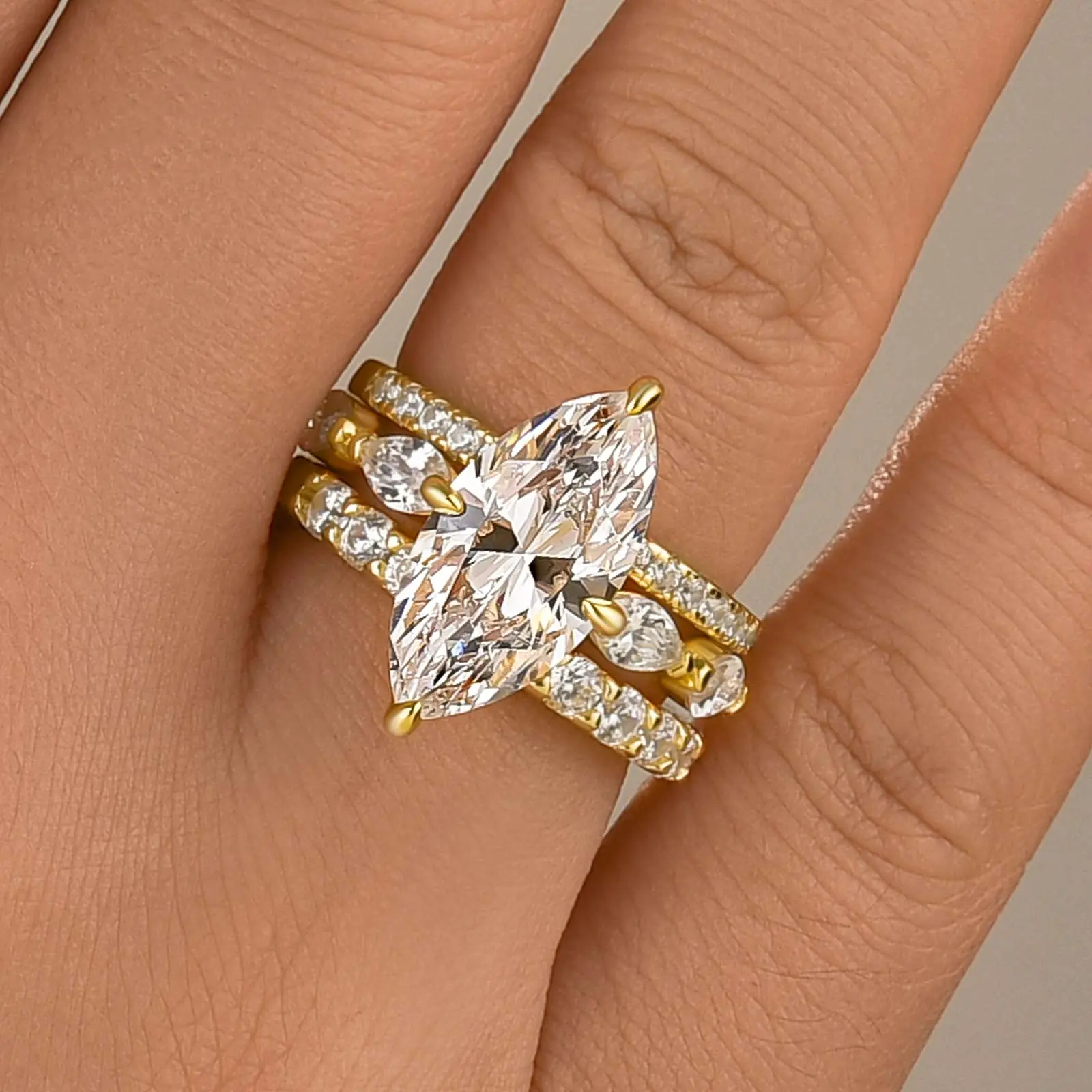 MAXINEJEWELRY 4.0ct Marquise Cut 3PC Cubic Zirconia Engagement Ring - 5A CZ Women's Jewelry, Promise Ring for Gf Suitable for Proposal, Wedding, Daily Wear, Cubic Zirconia Rings, Engagement Rings
