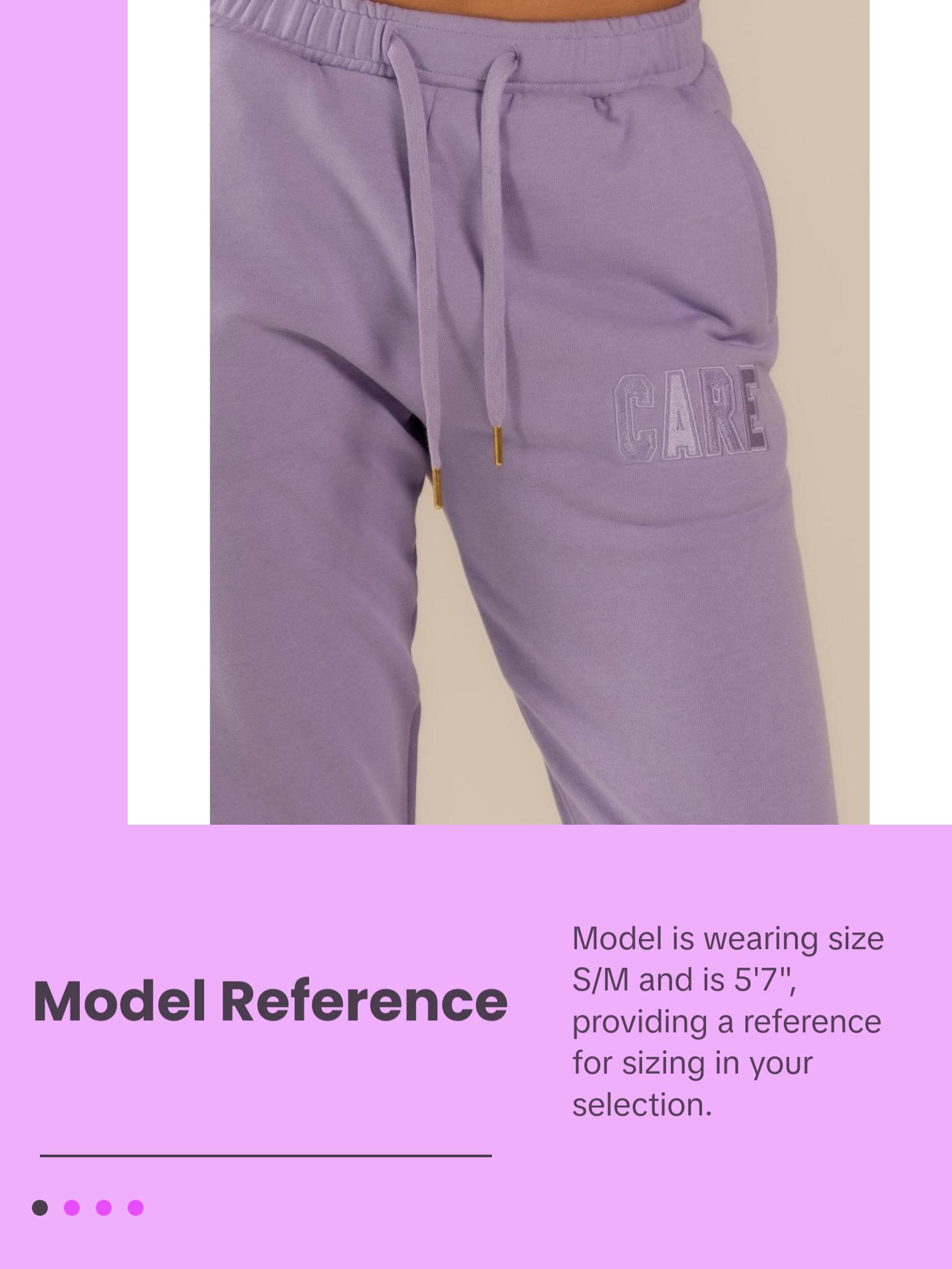 CARE Classic Sweatpants - Lilac