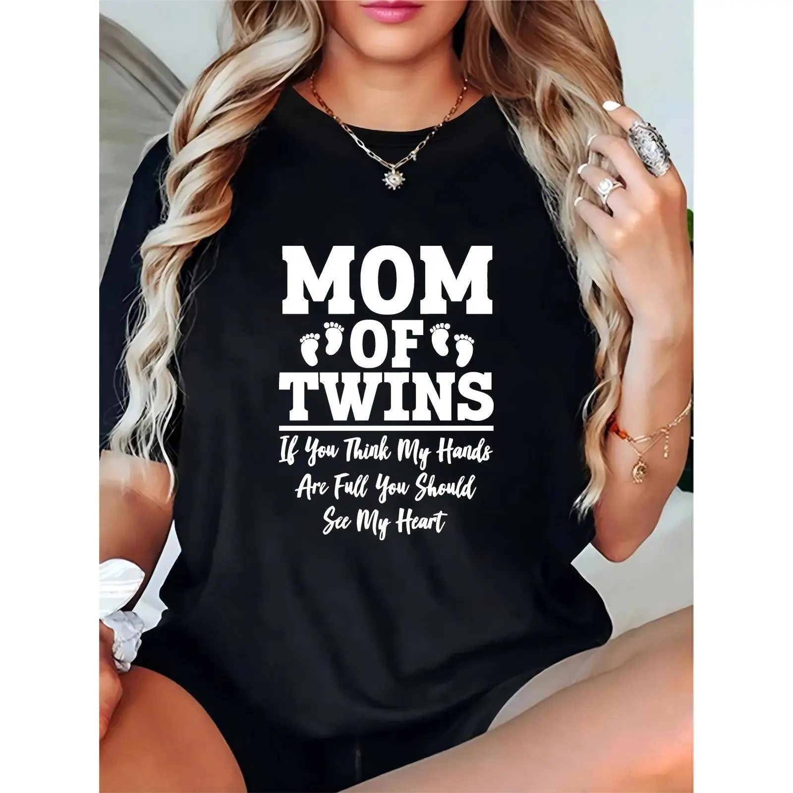 Women’s ‘Mom of Twins’ T-Shirt with Baby Footprints & Heart Quote – Ideal for Mother’s Day, Casual Wear, Twin Mom Pride & Family Celebrations