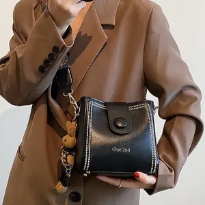 2025 Fall/Winter New Three Straps Vintage Bucket Bag – Free Purse Charms, Spacious, Multi-Compartment, Casual Versatile,Work & Everyday Style, Women’s Shoulder & Crossbody Bag for Women Handbags Purse for Women TikTokShopBlackFriday Christmas Party Gifts