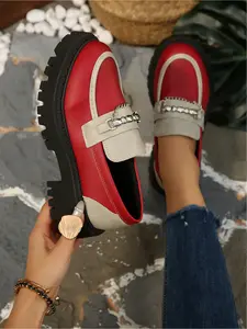Plus-size women's new all-season round-toe color-blocked loafers with metal buckle decoration, thick sole and chunky heel, suitable for everyday wear, stylish, simple, comfortable, and versatile slip-on shoes
