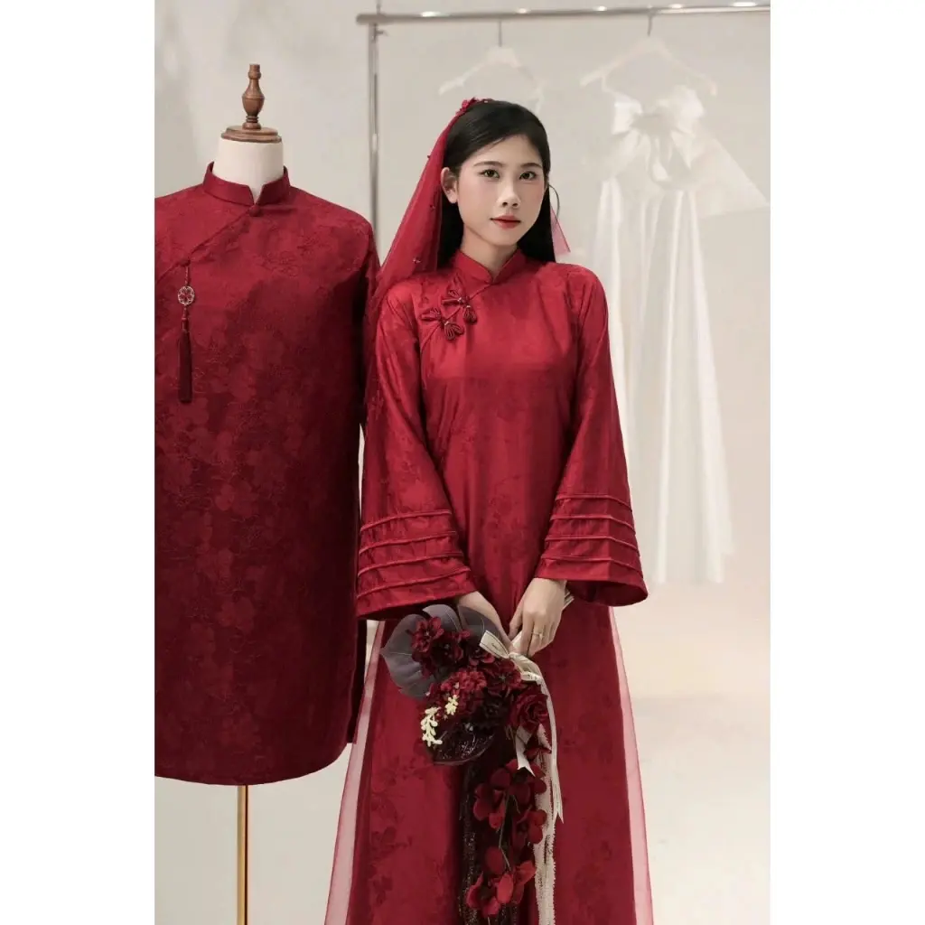 Traditional Vietnamese Couple Ao Dai Set – Elegant Wedding Matching Outfit