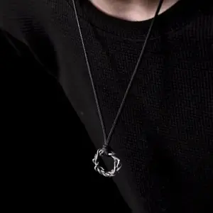 Thorn Withered Vine Necklace Niche Retro High End Pendant Unisex Decorative Accessory For Daily Outfit Matching