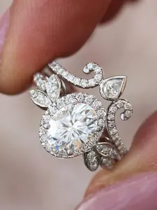 Women's Ultra-Shiny Luxurious Oval Zircon Elegant Crown Platinum Plated 2-Piece Stackable Rings, Geometric Style, All Seasons