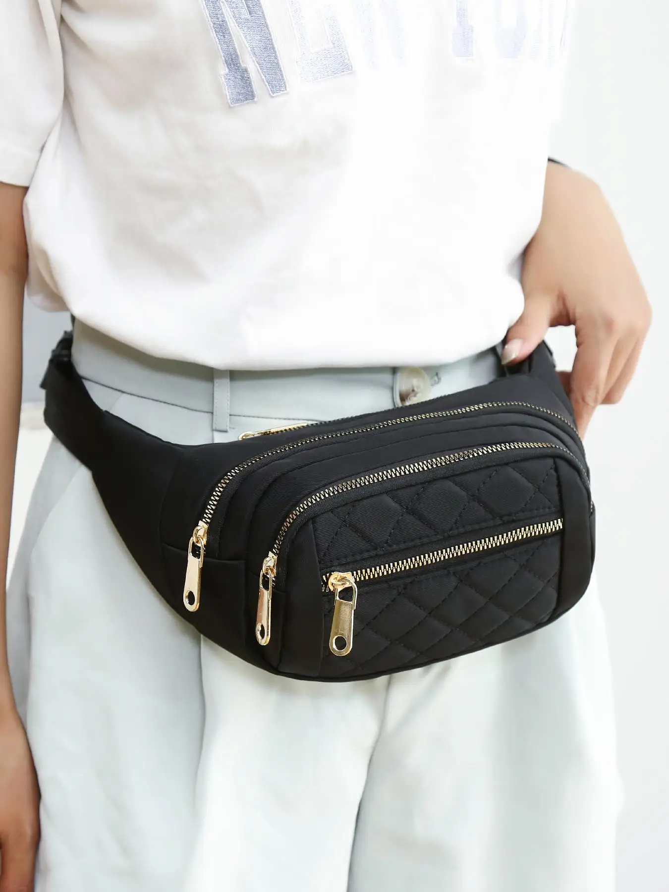 Women's Solid Color Diamond Quilted Fanny Pack, Fashionable Multi-pocket Design Zipper Chest Bag, Casual All-match Fanny Pack for Daily Used