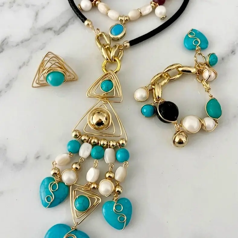 Turquoise Collection Elegant Jewelry Set, Matching Necklace + Bracelet, Date Gift for Girlfriend, Women's Costume Fashion Accessory
