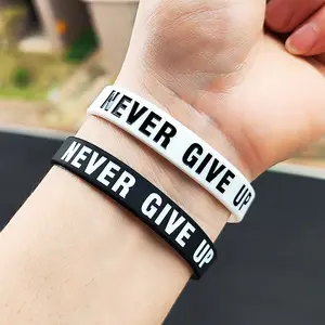 6Pcs  NEVER GIVE UP Motivational Rubber Bracelets