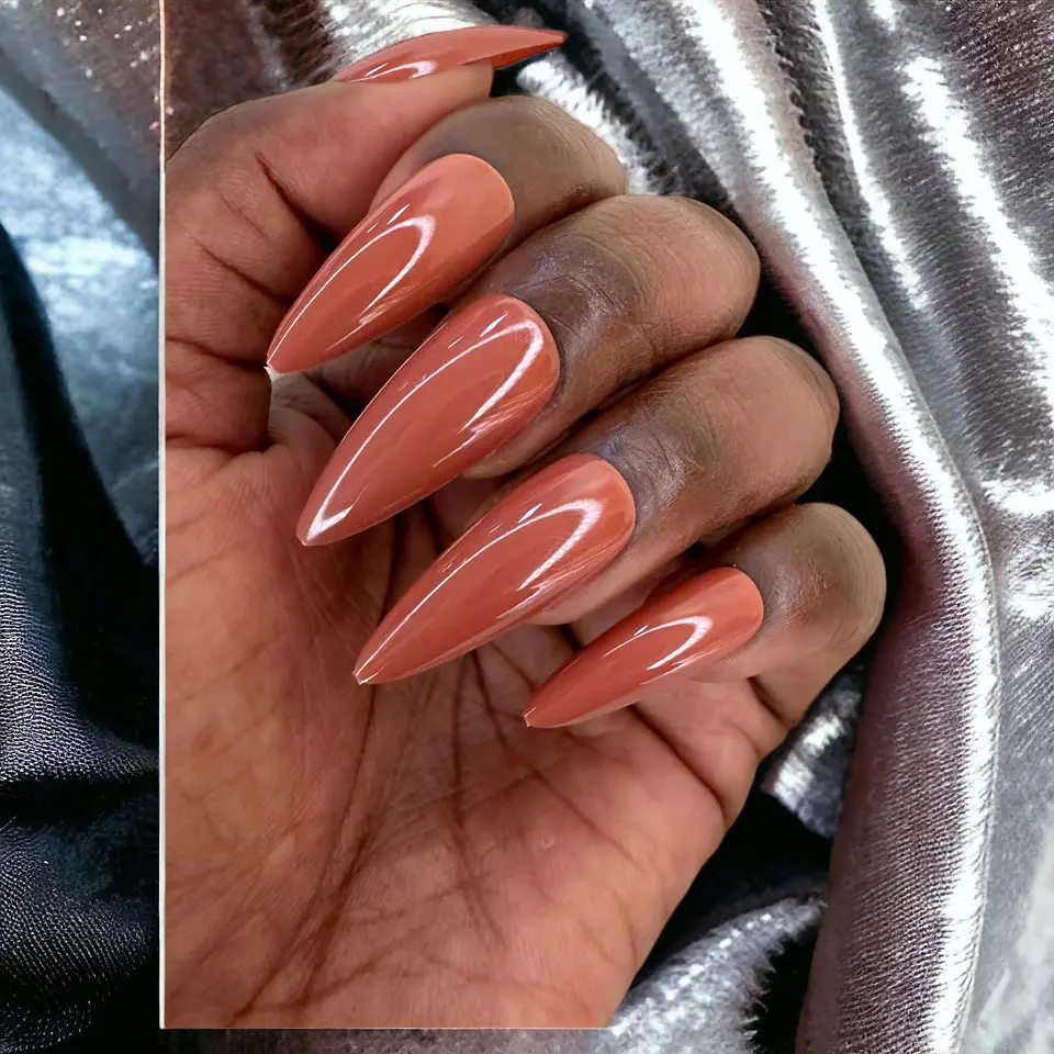 Caramel | long stilletto shape press-on nail