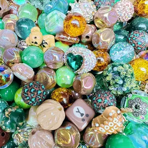 Green&Brown Mixed 16mm Acrylic/Resin/Glaze/Heavy-Crafted Mix Beads For Pen Key/Bag Charm Car Hanger for DIY Craft Projects and Jewelry Making