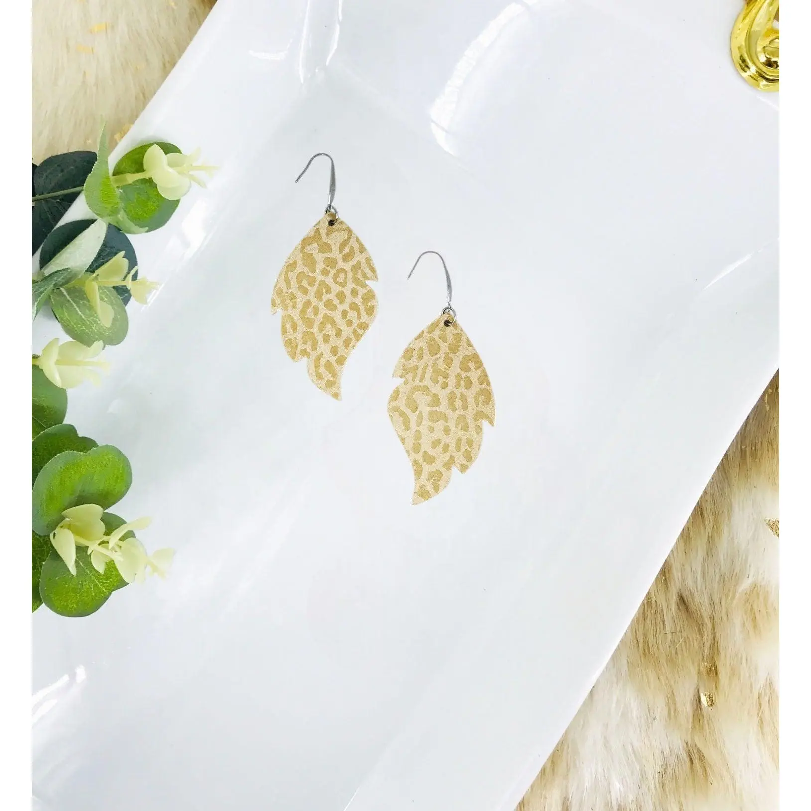 Beige Leopard Leather Earrings - E19-2922