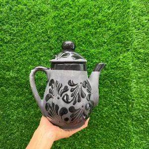 Tetera Relieve Cielito Lindo, Negro 1.5Lts (Set 1 Piece).