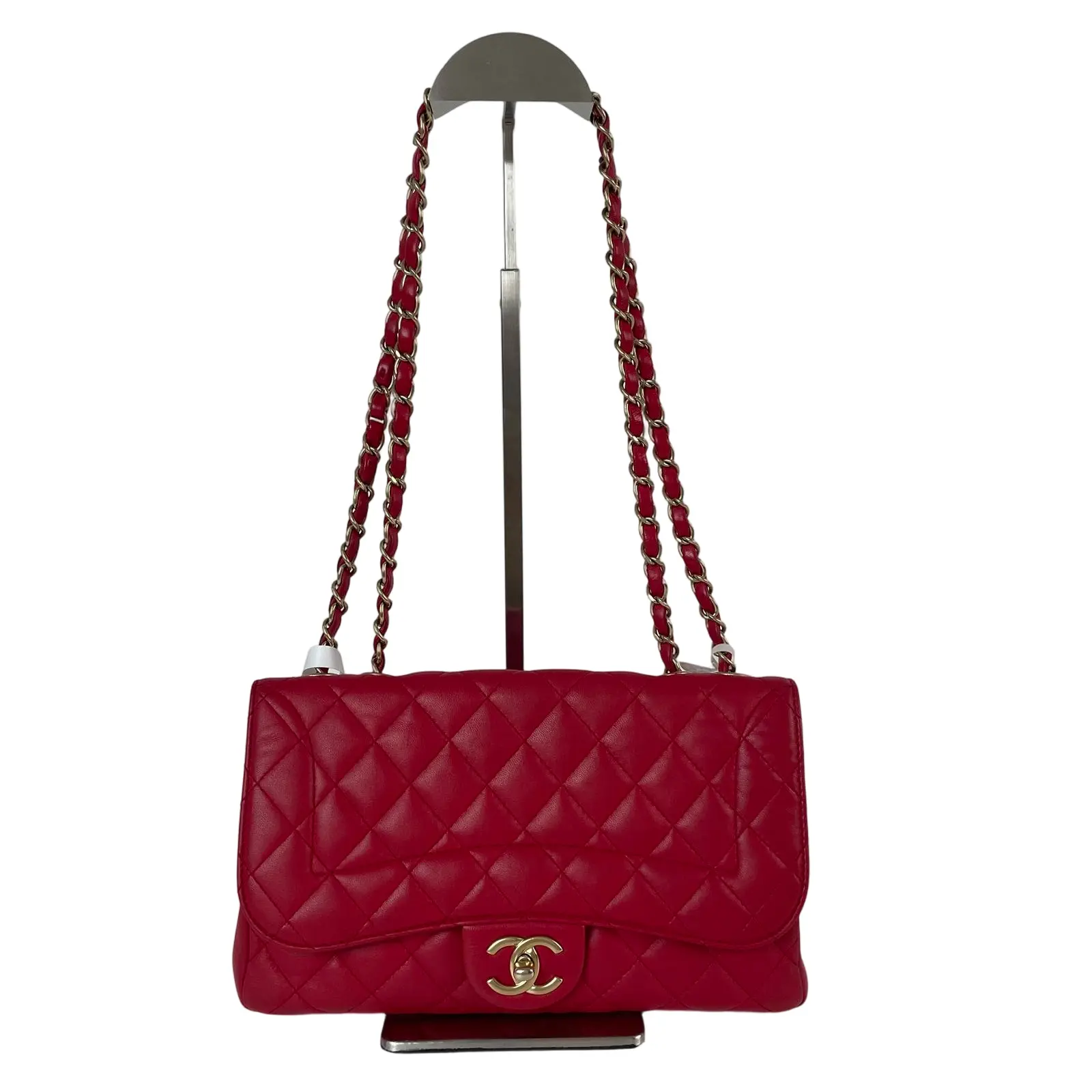 Pre-owned CHANEL leather Crossbody Bags Classic Flap Jumbo, red lambskin, diamond quilting, gold tone CC turnlock, interlaced & metal chain strap, double flap design..+Bag charm+++
