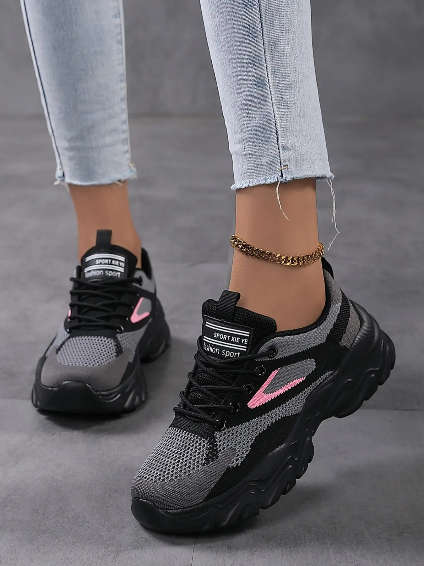 Women's Fashion Letter Label Lace Up Low Top Sneakers, Casual Breathable Comfortable Sports Running Shoes, Contrast Mesh Design Chunky Sneakers for Fa