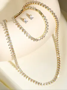 4pcs New Fashion Bride Wedding Set, Light Luxury Water Drop Zircon Necklace Earrings Bracelet, Skin-Friendly Hypoallergenic Material, Matching Jewelry Set