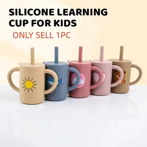 Learning Cup for Kids, 1 Count Cute Cartoon Pattern Straw Cup with Handle, Sippy Cup, Drinking Cup for Boys & Girls, Drinkware for Home & Office