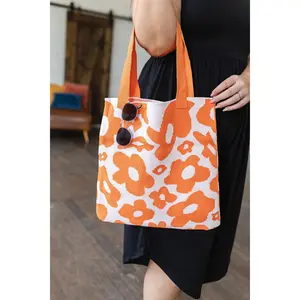 Lazy Daisy Knit Bag in Orange