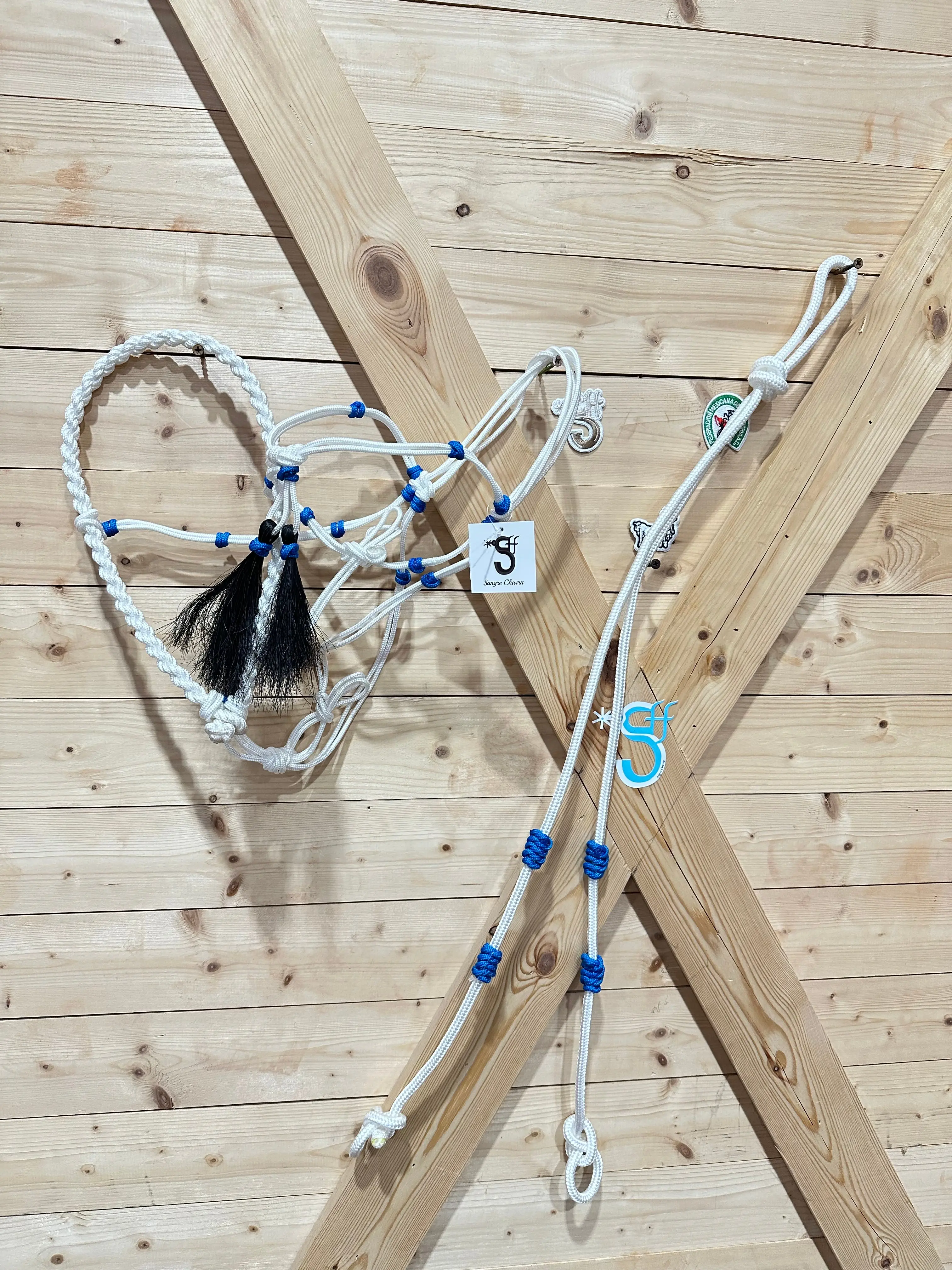Bosal, Cabezada y Rienda de Nylon Bosal, Cabezada y Rienda de Nylon