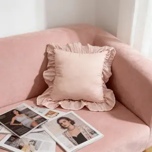 Ruffled Design Pillow, Durable and Stylish Square Pillow, Perfect for Living Room, Office, Sofa, Bedroom, Ideal Gift Choice