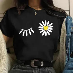 Funny Daisy Print Women T-shirt Harajuku 90s Streetwear Girls Short Sleeves Tee Tops Summer Cute Female Clothes Tops