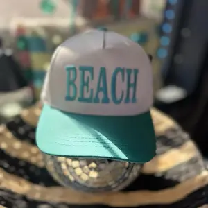Beach LuLu Mac Turquoise embroidered hat